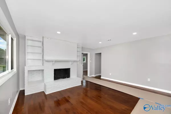 Brownsboro, AL 35741,215 NE Teague Road