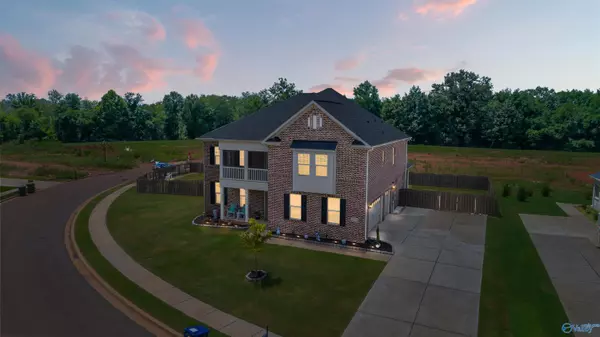 Huntsville, AL 35802,8129 Tupelo Gum Trace SW