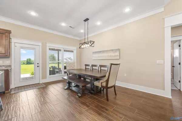 Athens, AL 35611,11704 New Cut Road