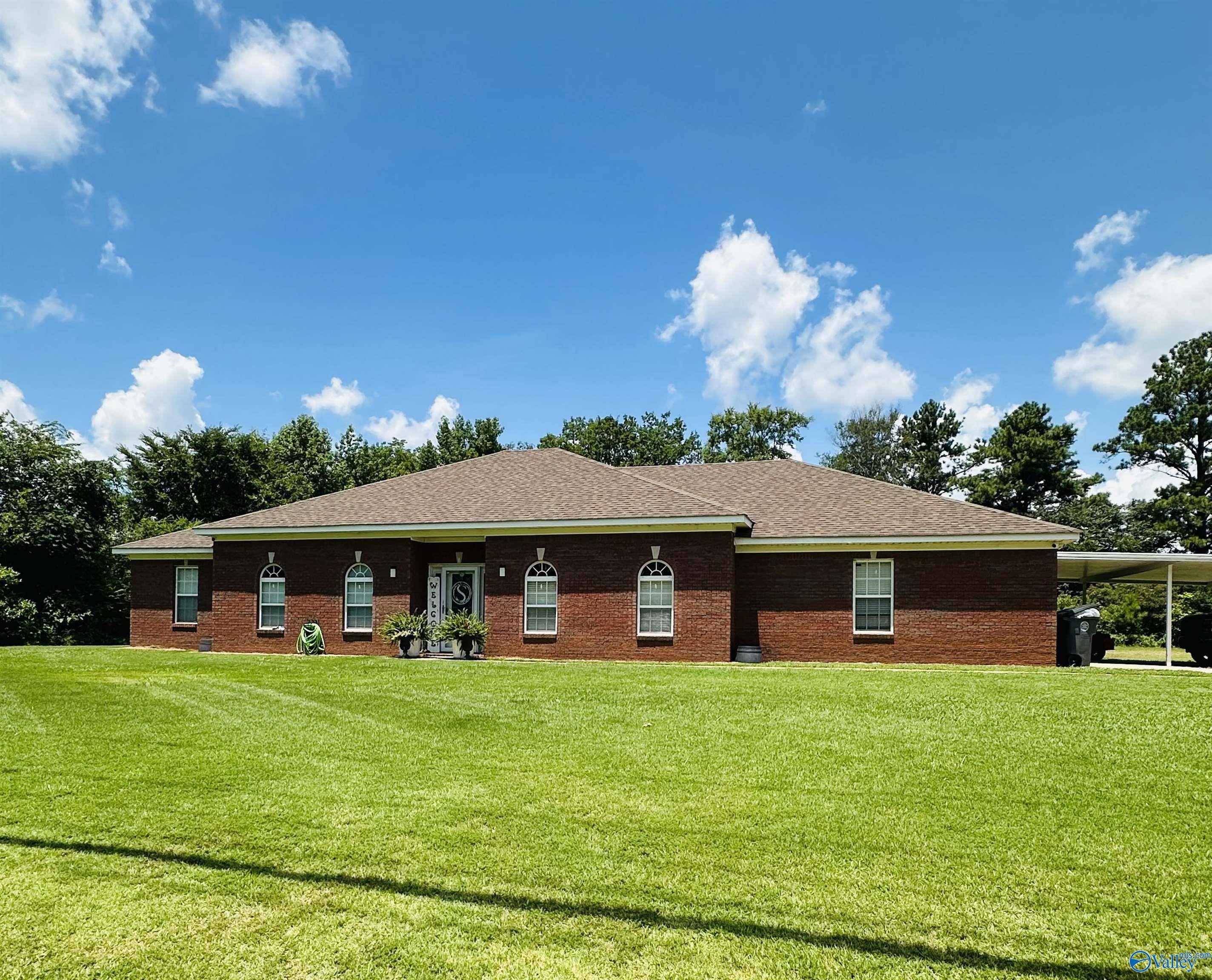 17329 County Road 460, Moulton, AL 35650