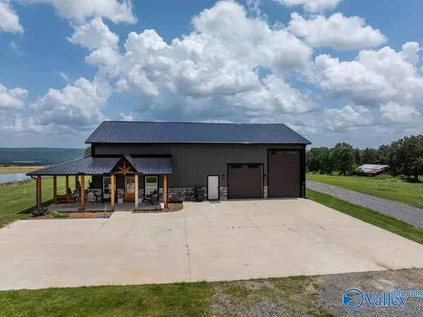 1411 Thompson Falls Road, Guntersville, AL 35976