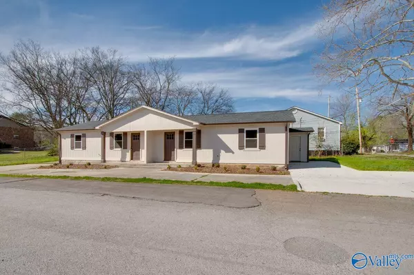 Huntsville, AL 35805,4104 Mcvay Street #A