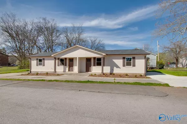 Huntsville, AL 35805,4104 Mcvay Street #A