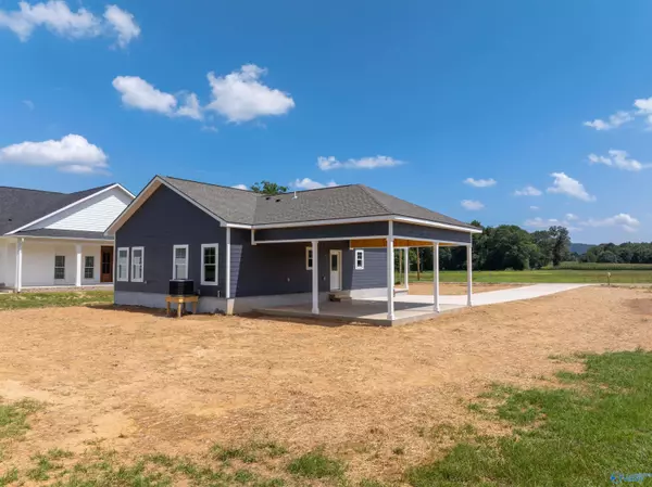 New Hope, AL 35760,271 Taylor Avenue