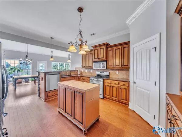 100 Crystal Brook Lane, Madison, AL 35757