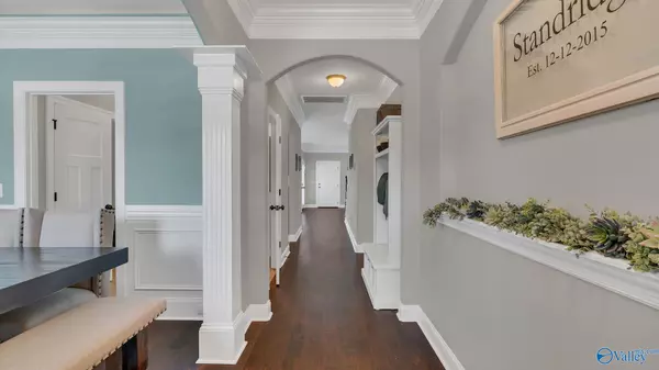 Owens Cross Roads, AL 35763,4412 Lake Willow Blvd SE