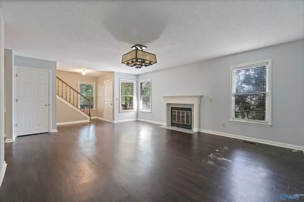 Huntsville, AL 35803,519 Farmingdale Road SE