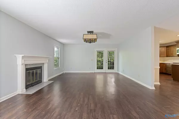 Huntsville, AL 35803,519 Farmingdale Road SE