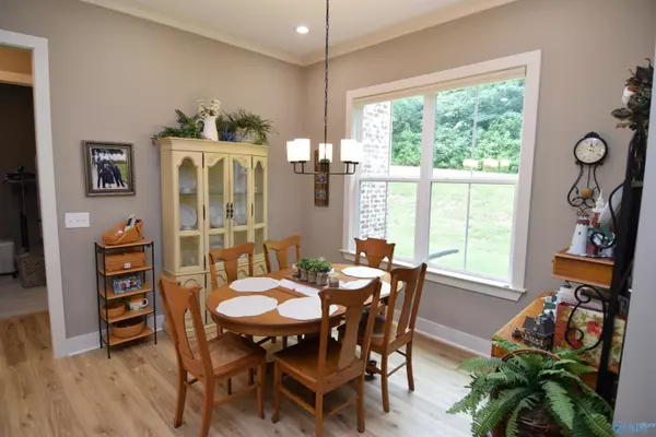 Guntersville, AL 35976,128 Tumbleweed Drive