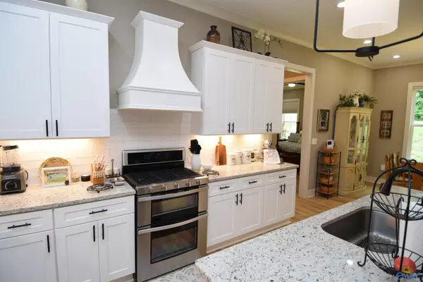 Guntersville, AL 35976,128 Tumbleweed Drive