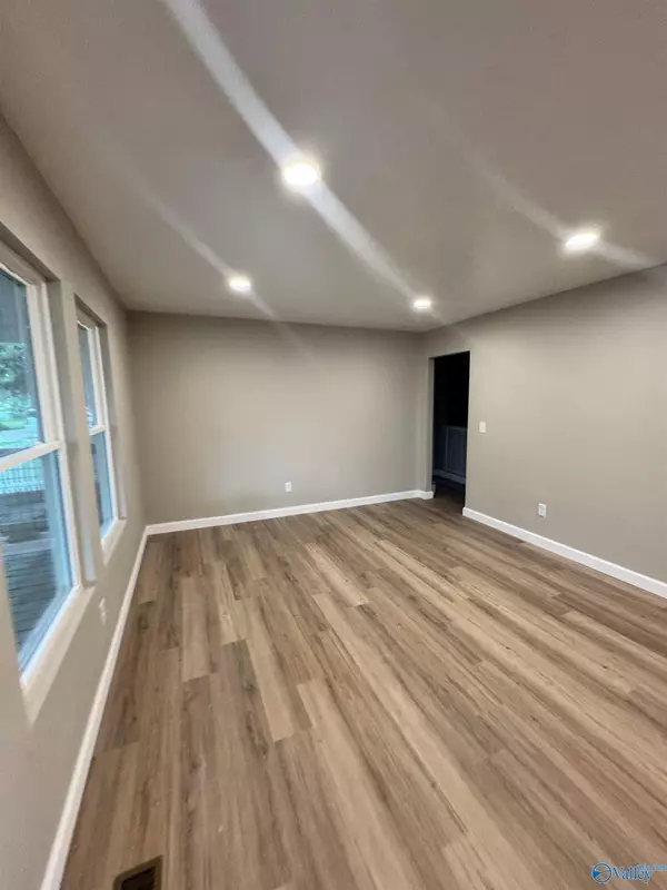 Attalla, AL 35954,405 Stewart Avenue SE