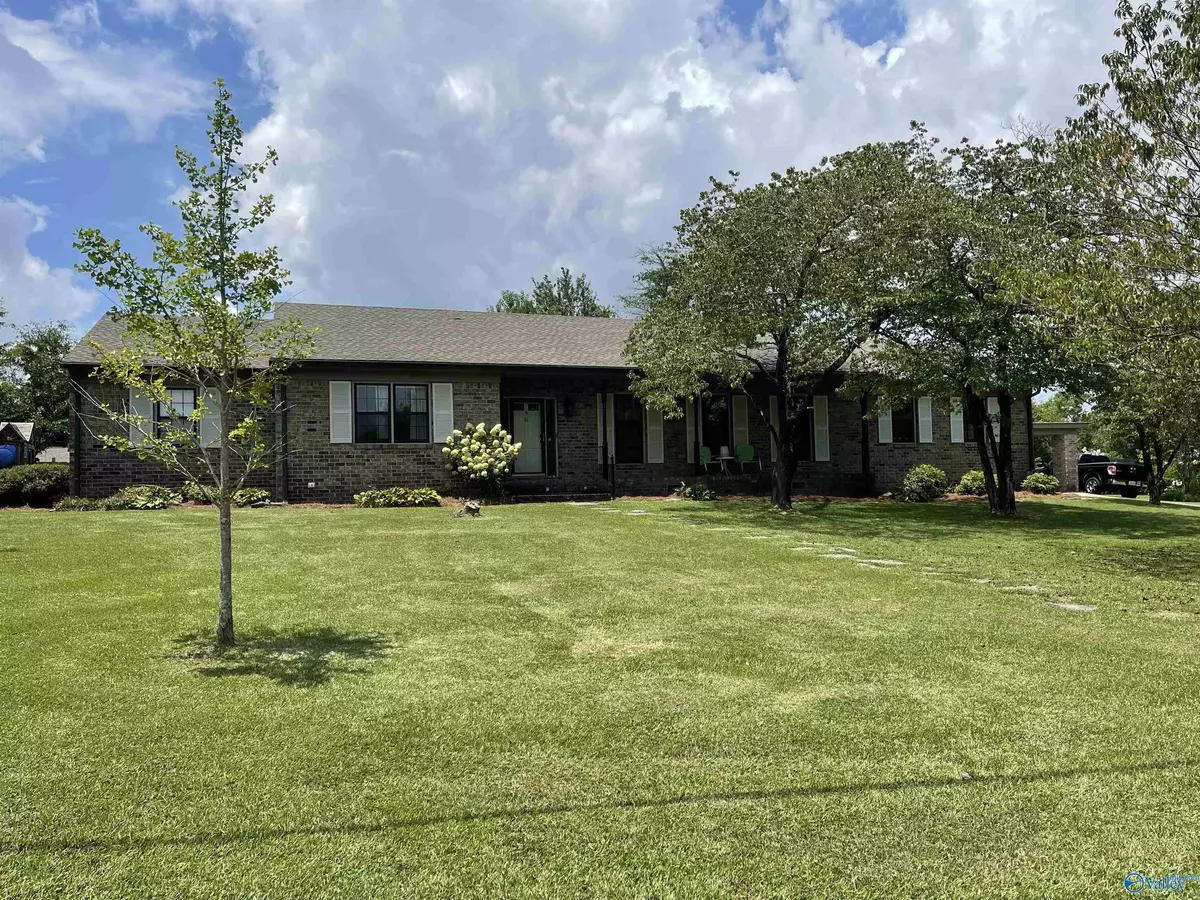 Albertville, AL 35950,6 Penny Lane