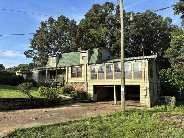 Decatur, AL 35603,926 Shoal Creek Road