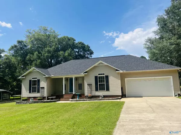 Hokes Bluff, AL 35903,5380 6th Street