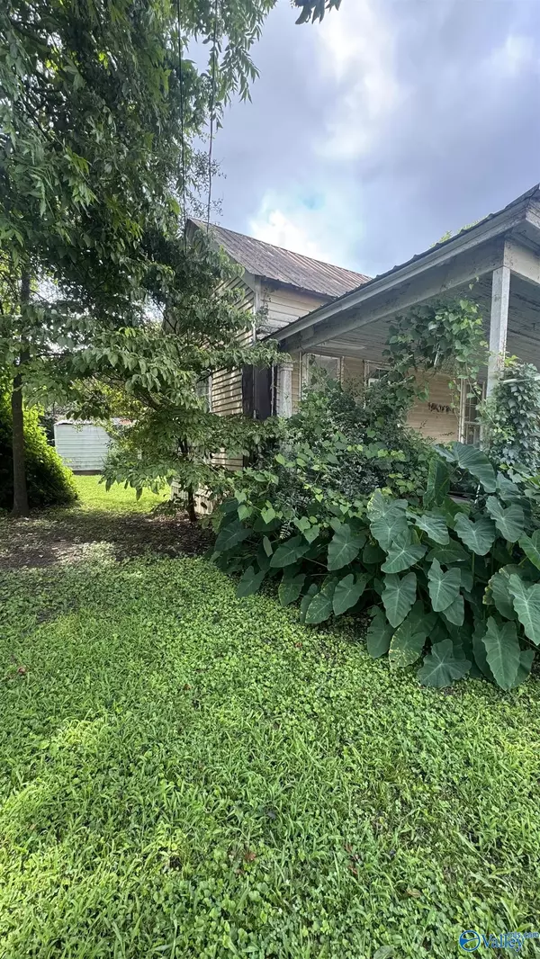 Gurley, AL 35748,158 Section Line Road