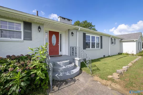 Hackleburg, AL 35564,418 Cedar Tree Street