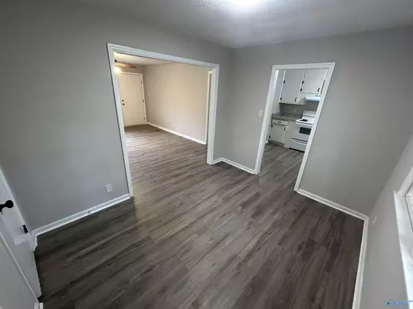 Huntsville, AL 35810,3304 Pulaski Pike NW