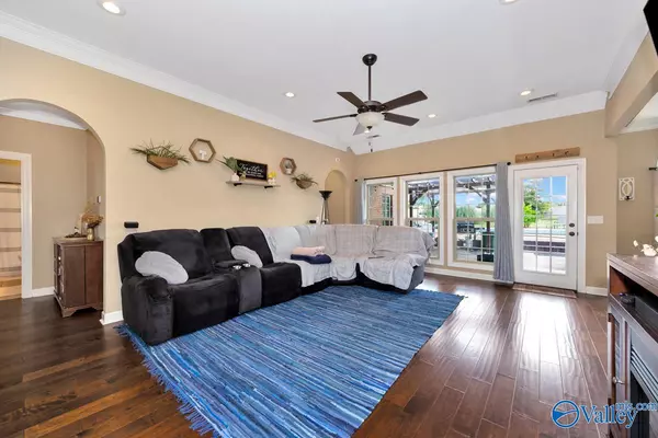 Rogersville, AL 35652,402 Vista Shores Road