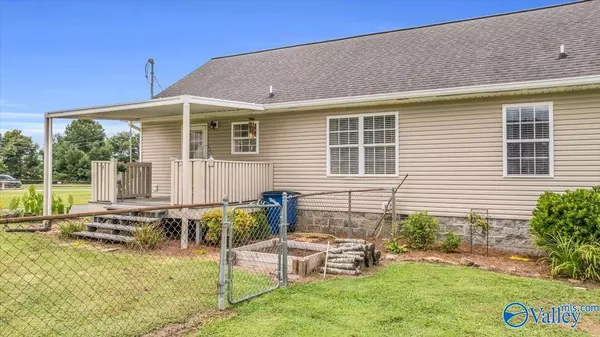 Rainsville, AL 35986,49 Mandi Lane