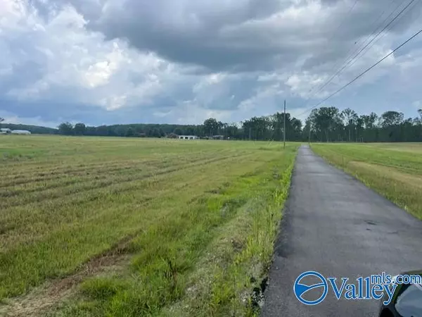 720 County Road 54, Moulton, AL 35650