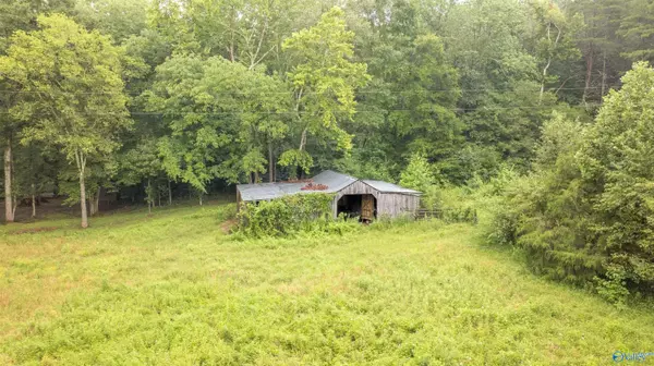 Florence, AL 35634,474 Rocky Ford Road