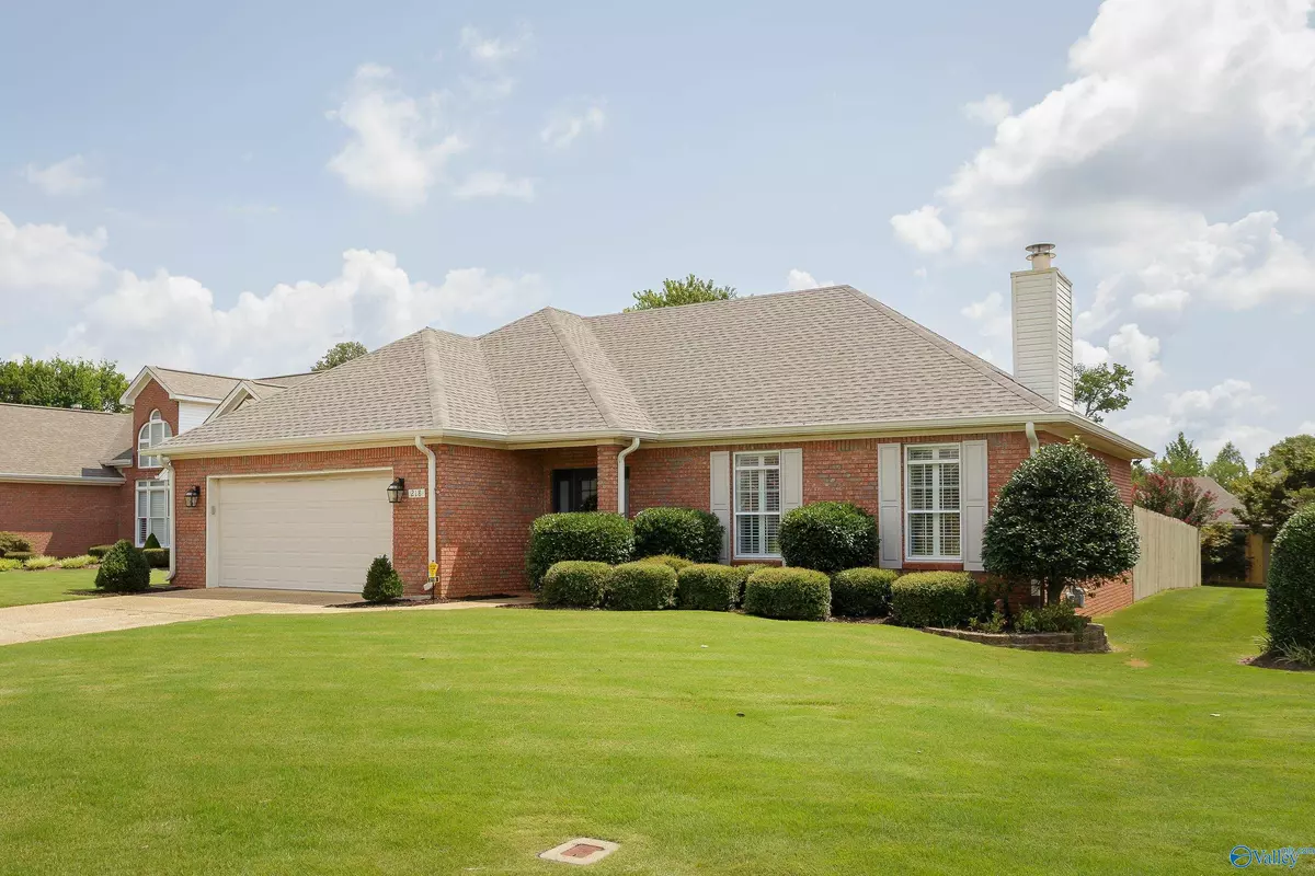 Florence, AL 35630,218 Breckenridge Court