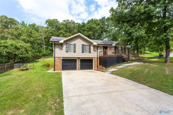 Anniston, AL 36206,1412 High Oaks Drive