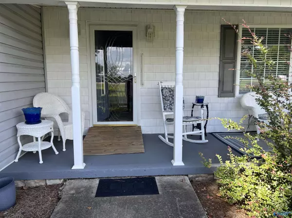 Cedar Bluff, AL 35959,4385 Hwy 9