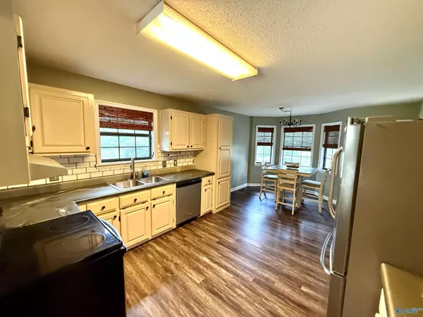 Attalla, AL 35954,203 Fairway Drive