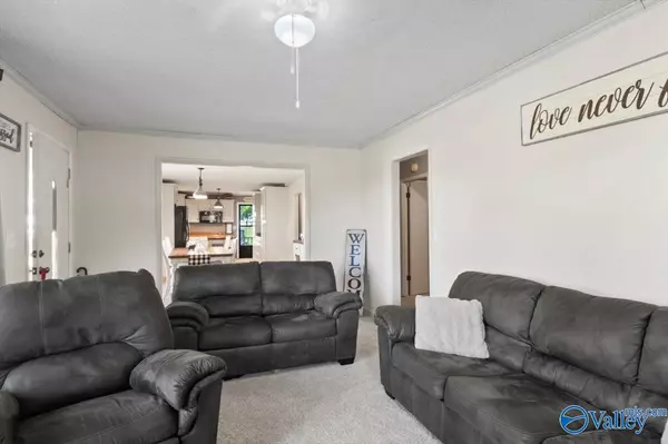 Cullman, AL 35057,481 County Road 945