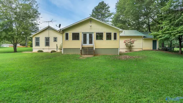 Hollywood, AL 35752,826 County Road 350