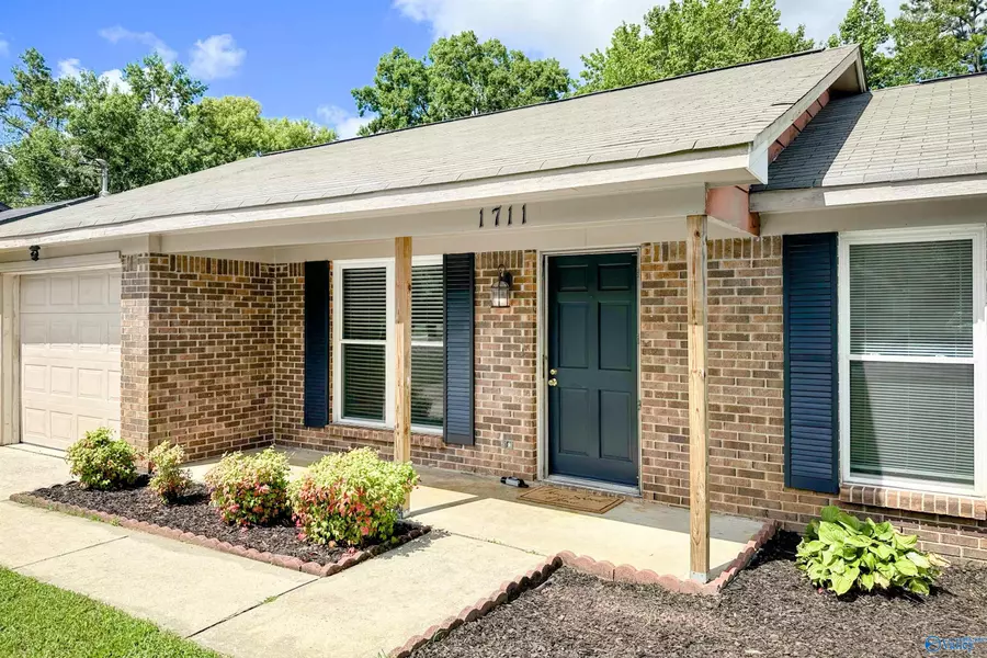 1711 Wilshire Avenue, Decatur, AL 35603