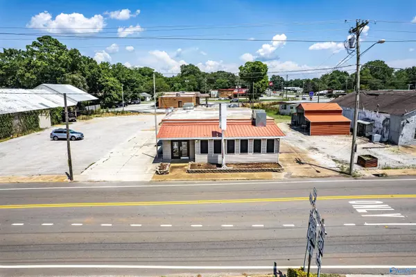 Town Creek, AL 35672,15908 Main Street