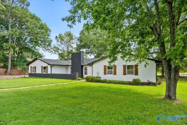 10302 Nadina Drive SE,  Huntsville,  AL 35803