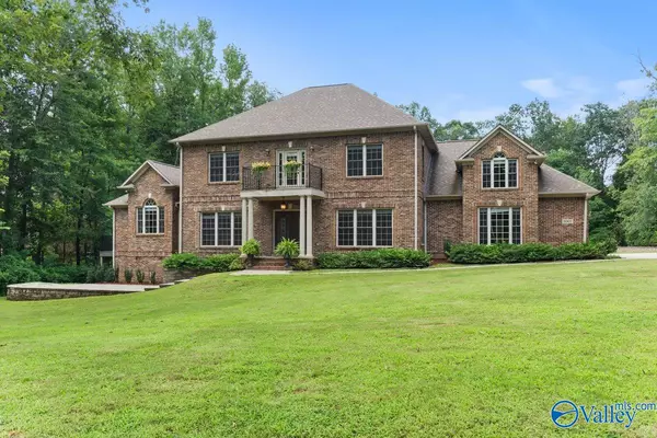 Huntsville, AL 35803,5007 SE Sunset Bluff