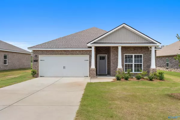 14067 Harvest Ridge Lane, Athens, AL 35611