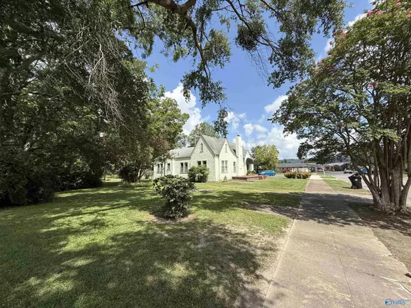 Gadsden, AL 35901,409 S 4th Street