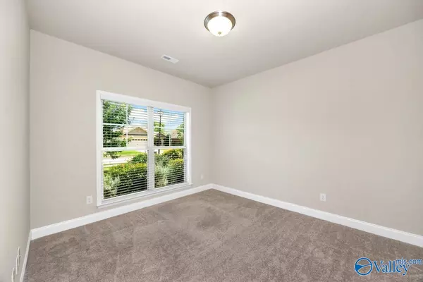 Owens Cross Roads, AL 35763,2952 Magnolia Park Drive SE