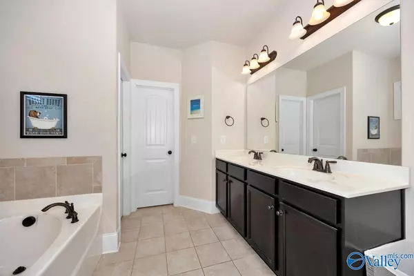 Huntsville, AL 35824,507 Balsam Terrace Way SW