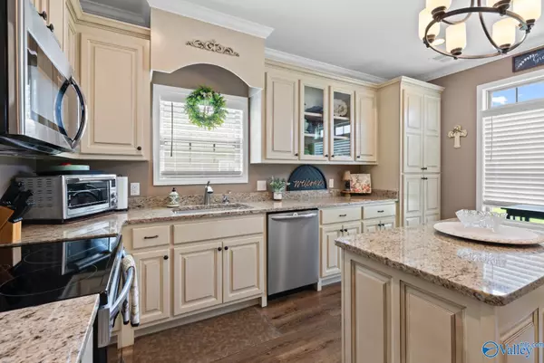 Boaz, AL 35956,130 Village Lane