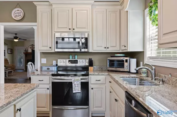 Boaz, AL 35956,130 Village Lane