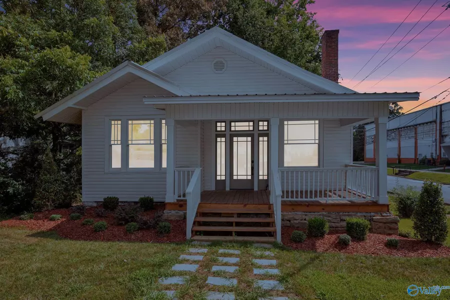 614 College Street West, Fayetteville, TN 37334