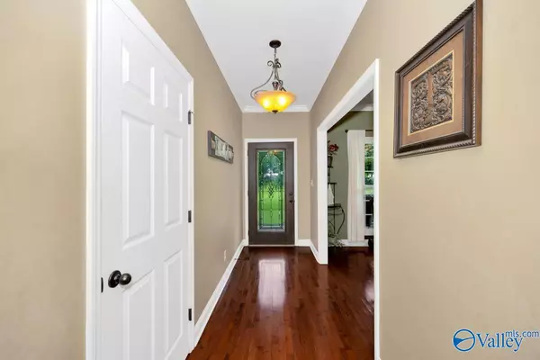 Minor Hill, TN 38473,414 Davis Hill Road