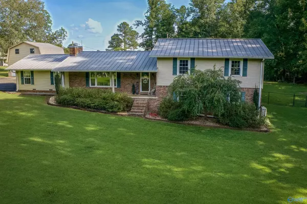 360 County Road 230, Florence, AL 35633