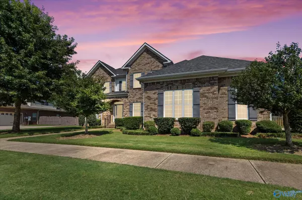 27 Wax Lane SW, Huntsville, AL 35824