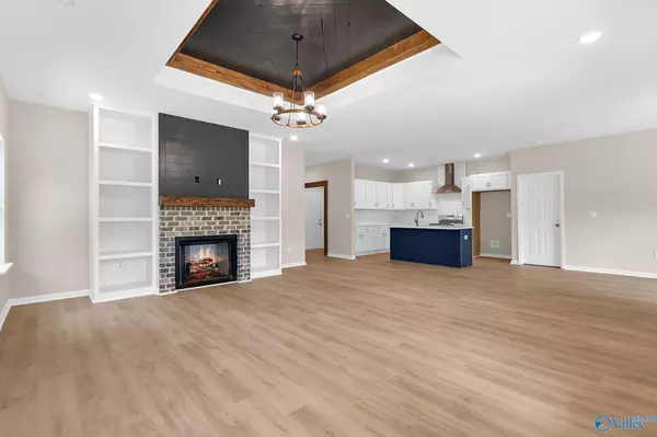 Guntersville, AL 35976,5902 Wyeth Mountain Road