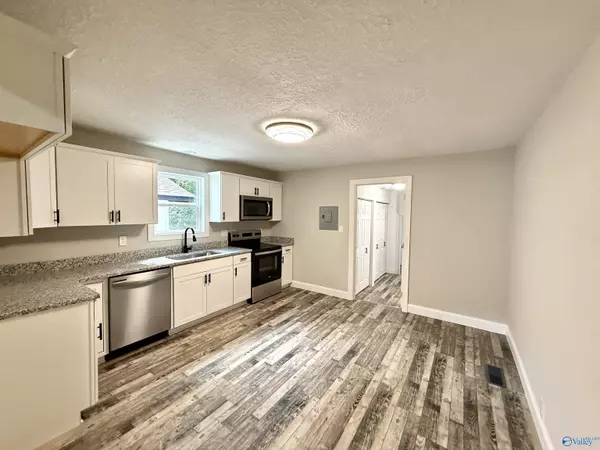 Rainbow City, AL 35906,4995 Rainbow Drive