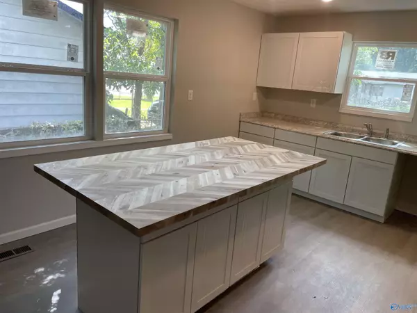 Brighton, AL 35020,5107 Main Street