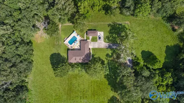 Steele, AL 35987,151 Whisenant Road