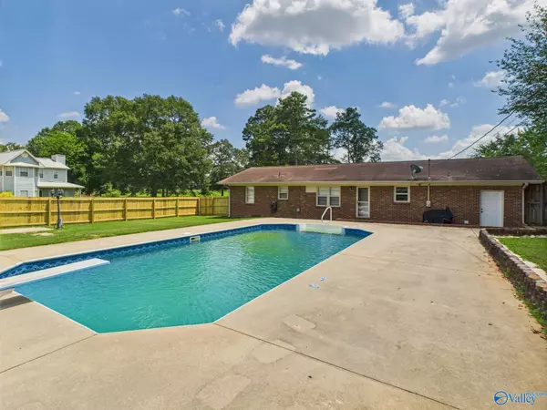 111 Virginia Drive, Athens, AL 35611